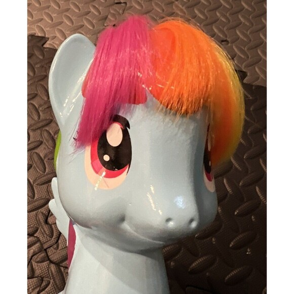 Hasbro My Little Pony Rainbow Dash 9.5" Ceramic Coin Piggy Bank w/Plug Figure - Picture 6 of 9